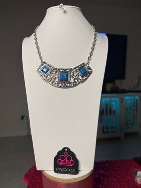 paparazzi Silver Filigree Necklace with Blue Accents